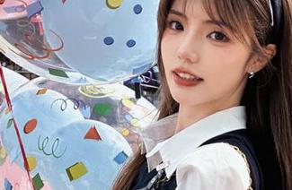 微密圈 – 追随Cool文茜的步伐，揭开连体衣套图里的迷人风采与写真故事！.txt
