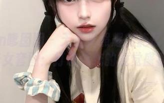 Feilin嗲囡囡 – 无圣光照耀的施忆佳KITTY修女套图：打破传统的视觉盛宴.txt