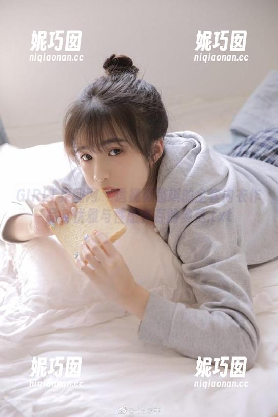 GIRLT果团网 - 透视莫雅琪的全套内衣作品，优雅与性感并存的典范.txt