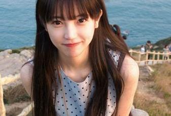 GIRLT果团网 – 感受龚玥菲姐姐的魅力：精选原图探讨她在写真中的无限可能.txt