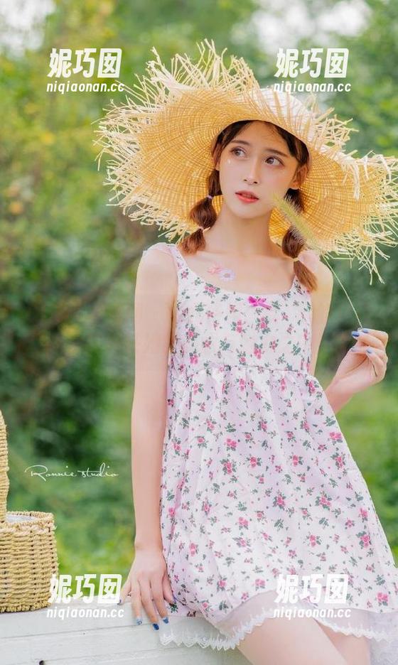 GIRLT果团网 - 福利特辑：龚玥菲的白裙作品，陶醉在她的美丽与魅力之中！.txt
