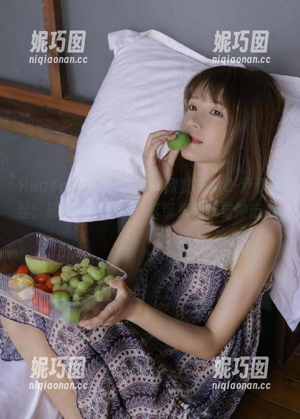 HuaYang花漾 - 一起欣赏SOLO-尹菲肉丝：精美写真合集分享带来的视觉冲击.txt