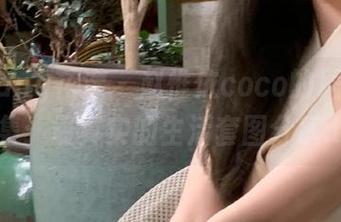 HuaYang花漾 – 赵惟依coco的居家疗愈合集：最真实的生活套图分享.txt