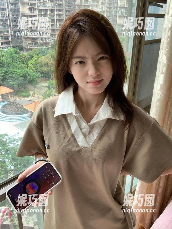 IMiss爱蜜社 - Winki丝姬奶牛写真集限时下载：捕捉每一刻的浪漫与诱惑.txt