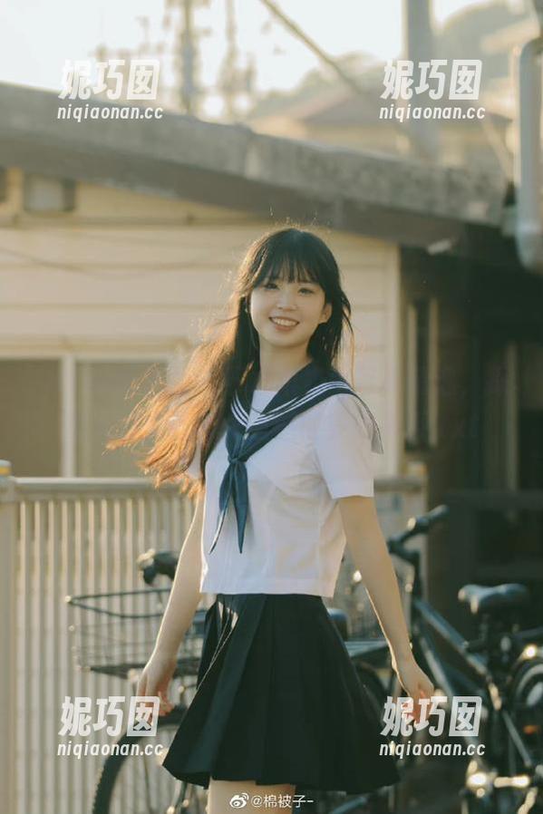 IMiss爱蜜社 - 石心琪奶牛写真精选，探索乡村女性与大自然的美好关系.txt