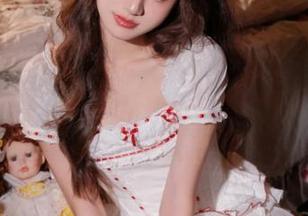 IMiss爱蜜社 – 收集陈思琪Art女神美图，免费下载带你进入她的梦幻世界.txt