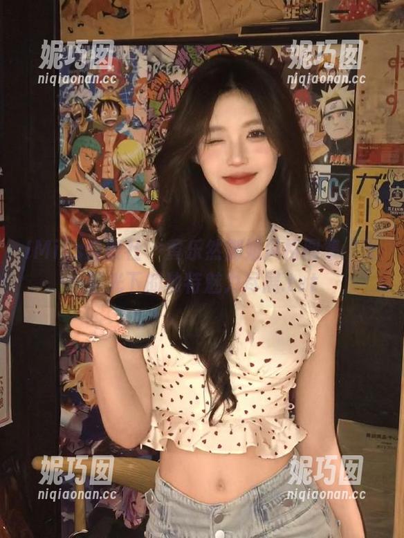 IMiss爱蜜社 - 黄乐然御姐风格图集，无圣光下的独特魅力尽展.txt