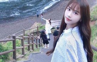 私拍之美：山茶摄影浴室.丝作品捕捉那些瞬间的优雅.txt