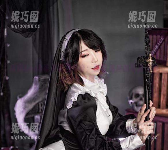 探索Leah梓未夏日传奇：独特视角的写真合集与绝美套图.txt