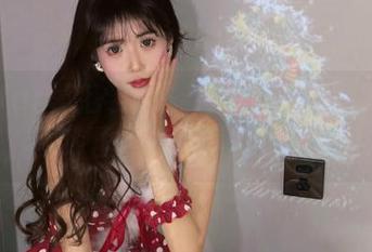 MFStar模范学院 – 当小奶瓶呜呜邂逅女友，图库里藏着的写真玄机！.txt