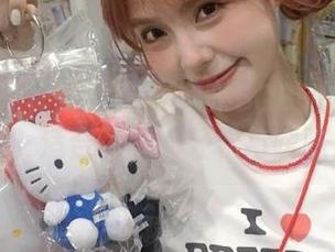 MFStar模范学院 – 熊吖BOBO的睡衣福利写真，适合夜晚的轻松与暧昧！.txt