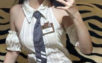 MFStar模范学院 – 探索白茹雪Abby空姐的时尚旅程：精美写真与美图的完美结合.txt