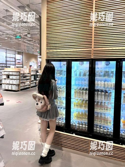 MFStar模范学院 - 校服魅力尽显，陈小诺Niki的免费图集给你全新视觉享受.txt