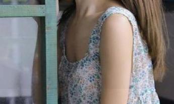 MiStar魅妍社 – 娜露Selena的美丽秘密：丝袜写真图册呈现时尚生活的灵感.txt