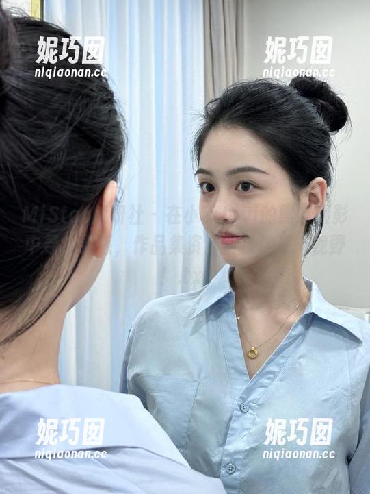 MiStar魅妍社 - 在小乔Joyi的黑色摄影中寻找灵感，作品集资源引领你开拓视野！.txt