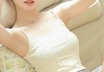 MyGirl美媛馆 – Carina绮里嘉的白衬衫写真，捕捉无圣光下的真实魅力与优雅图片.txt
