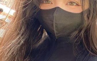 爱上NinJa阿寨寨的奶牛写真美图，下载分享生活的诗意瞬间！.txt