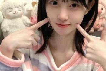 Pary学生模拍 – 精选文文万圣节写真合集，观看独特风格带来的视觉冲击！.txt