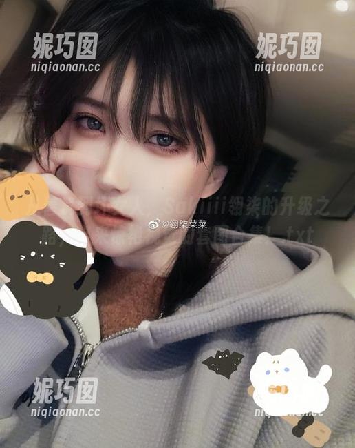 从善良到坏女人，Sakiiii翎柒的升级之路，带来惊艳视觉的套图合集！.txt