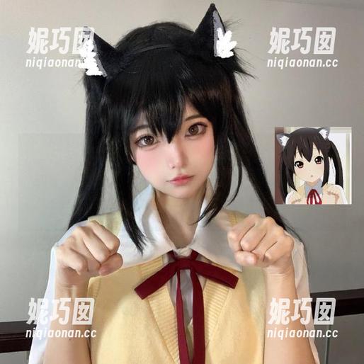 TouTiao头条女神 - 在果儿Victoria的长腿写真中，感受美丽绽放瞬间，每一张图片都值得收藏！.txt