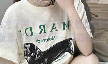 UGirls尤果网 – 李凌子学姐的图集大赏：每一张原图都藏着不一样的故事！.txt