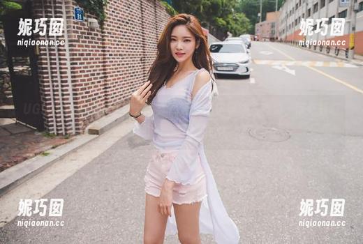 UGirls尤果网 - 亲密分享：高清李思宁学姐写真集，带你领略她的独特风采.txt