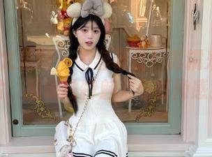 UGirls尤果网 – 不容错过！苏糯米最新毛衣照片，展现独特魅力与时尚感！.txt