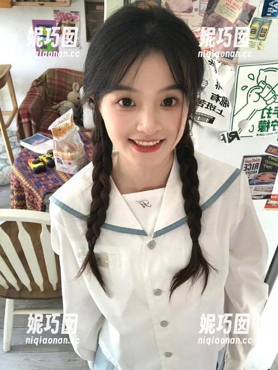 UGirls尤果网 - 探索谭晓彤定制美足作品，享受专属时尚与风格的完美之旅.txt