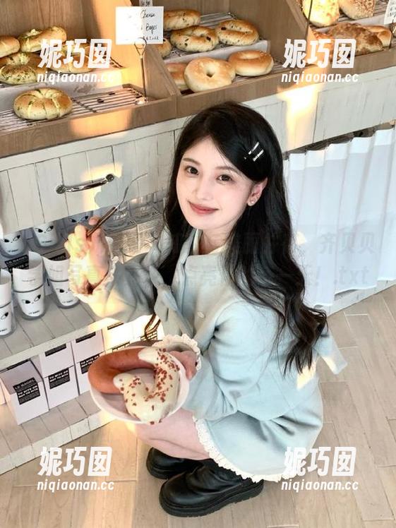 UGirls尤果网 - 知性与美丽并存，齐贝贝学姐写真集更新，点亮你的每一天！.txt