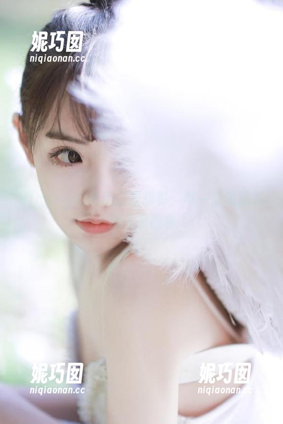 Vinnegal黑色主题摄影：每一张美图和照片都诉说故事.txt