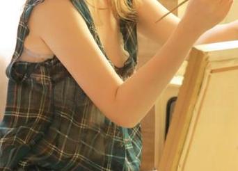 XIAOYU语画界 – 允儿Claire美足合集曝光，这些美图定能让你流连忘返！.txt