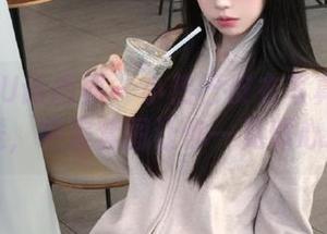 XIAOYU语画界 – 小热巴皮衣写真资源大放送，绝美套图让你一见倾心.txt