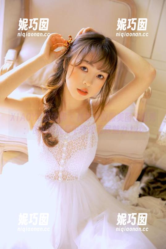 XIAOYU语画界 - 林乐一校服美图作品秀：在校园风景中释放无尽魅力.txt