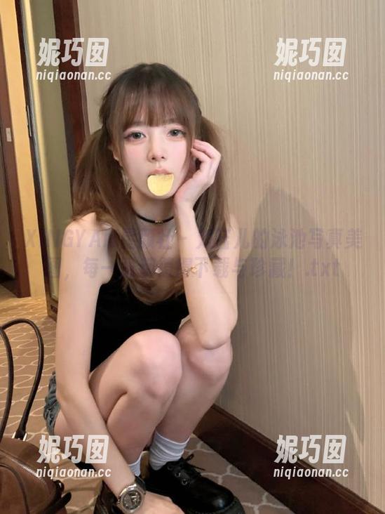 XINGYAN星颜社 - 刘钰儿的泳池写真美图，每一张都值得下载与珍藏！.txt