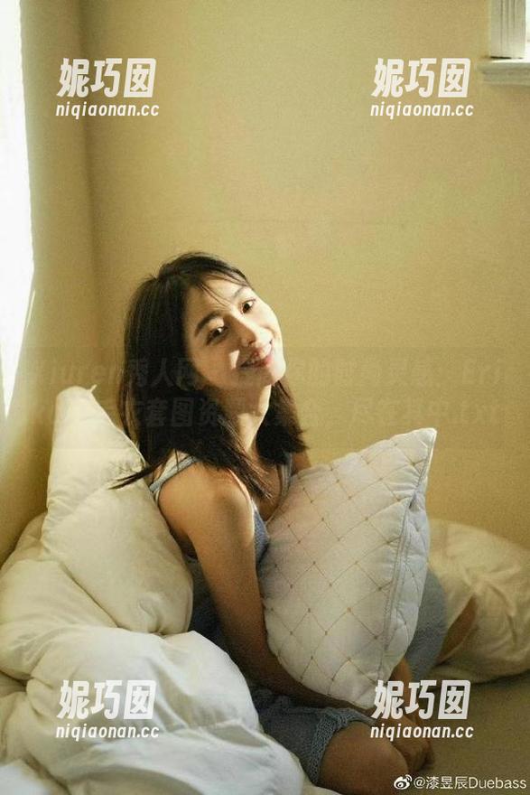 Xiuren秀人网 - 提高你的时尚灵感：Erikaki毛衣套图资源大集合，尽在其中.txt