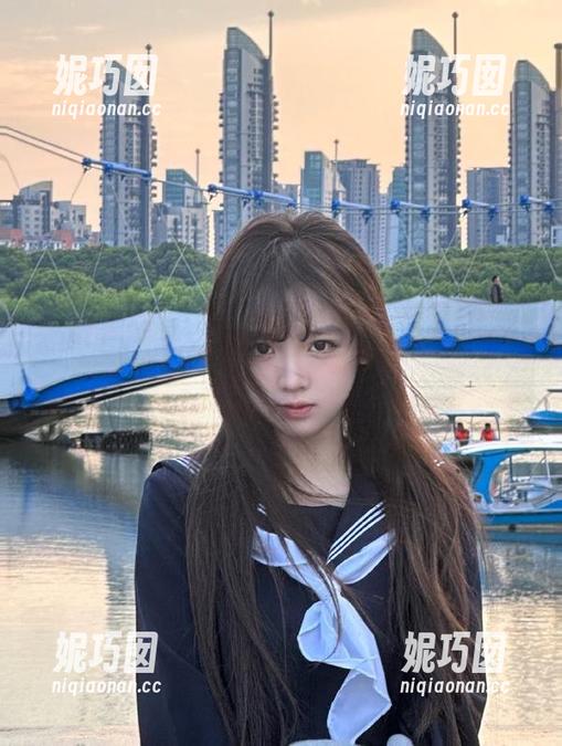 Xiuren秀人网 - MOON嘉依的新作揭晓，细腻的美图与生动剧情套图等你解锁.txt