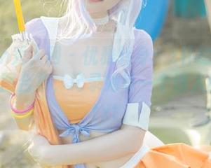 Xiuren秀人网 – 优雅转身：z杯悠悠礼服写真套图合集，记录她每一个迷人的瞬间.txt