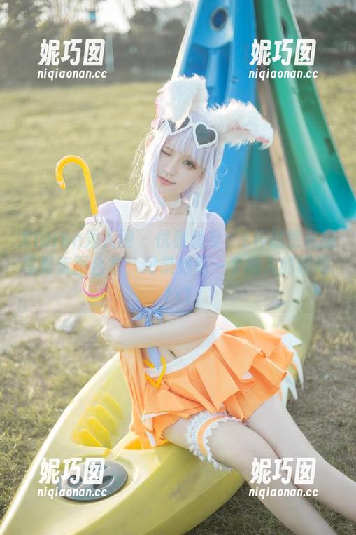 Xiuren秀人网 - 优雅转身：z杯悠悠礼服写真套图合集，记录她每一个迷人的瞬间.txt