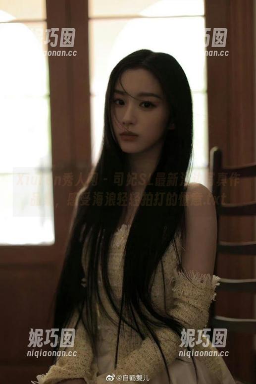 Xiuren秀人网 - 司妃SL最新海边写真作品集，感受海浪轻轻拍打的惬意.txt