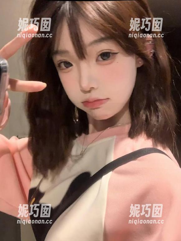 Xiuren秀人网 - 周jojobaby浴缸图包分享：感受水的轻柔，尽享独特魅力！.txt