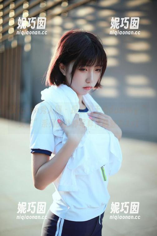 Xiuren秀人网 - 探索周于希dummy“女王”系列的独特写真作品魅力.txt