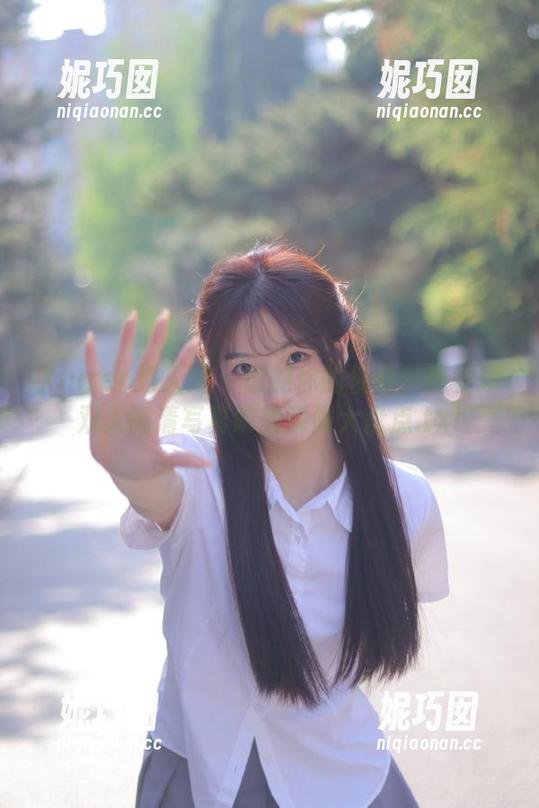 Xiuren秀人网 - 震撼你的视觉：唐安琪双人高清写真唯美瞬间大盘点.txt