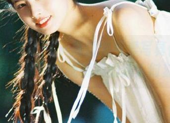 Xiuren秀人网 – 夏雪爱可爱写真作品集：在每个镜头中捕捉她的迷人时刻.txt