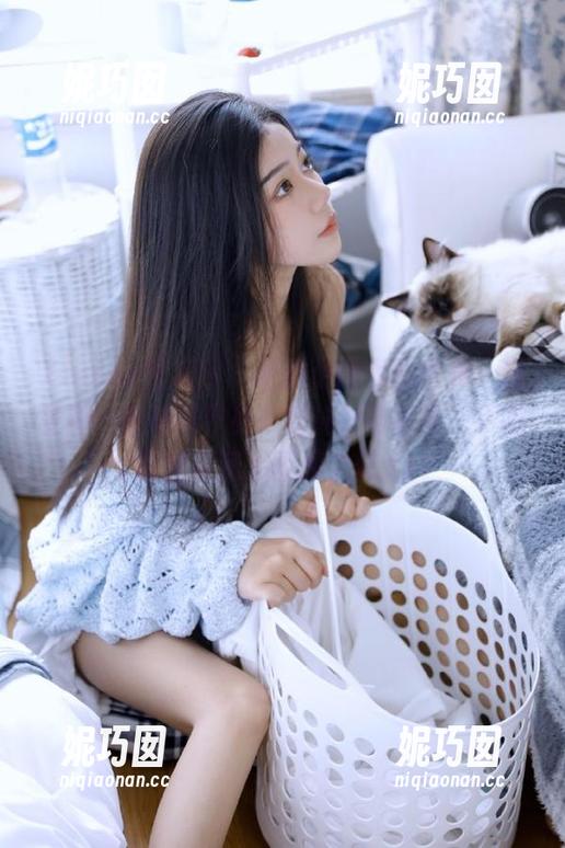 Xiuren秀人网 - 走进小探戈的世界，感受那一份妹妹作品中的纯粹与真实，尽在原图与精彩图册之间.txt