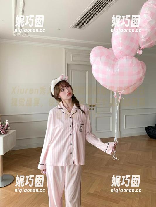 Xiuren秀人网 - 瑶啊摇的瑶带来的纯白视觉盛宴，快来一起分享这个美丽的写真合集吧！.txt