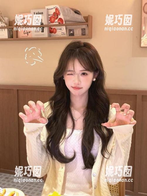 Xiuren秀人网 - 放飞心灵的虞姬儿户外作品集：分享美丽背后的故事与感触.txt