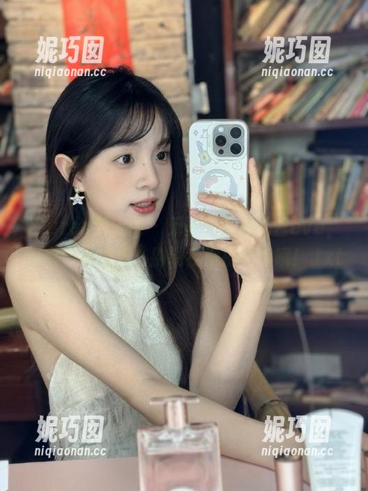 Xiuren秀人网 - 无圣光的雨儿酱eve，秘密合集出炉，别说我没提醒你哦！.txt