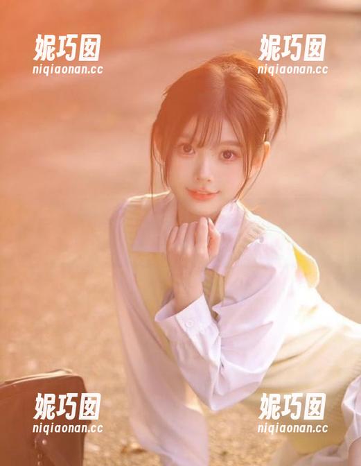 YITUYU艺图语 - 鲇泽美咲女孩的无圣光写真，图片让你欲罢不能的魅力.txt