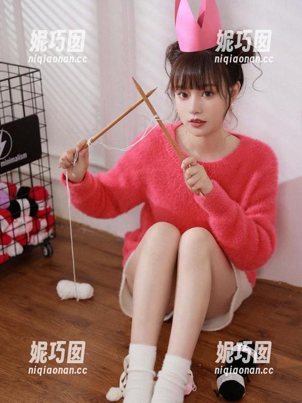 YouMi尤蜜荟 - 精致高清照片：奶瓶土肥圆姐姐传递的温暖与魅力.txt