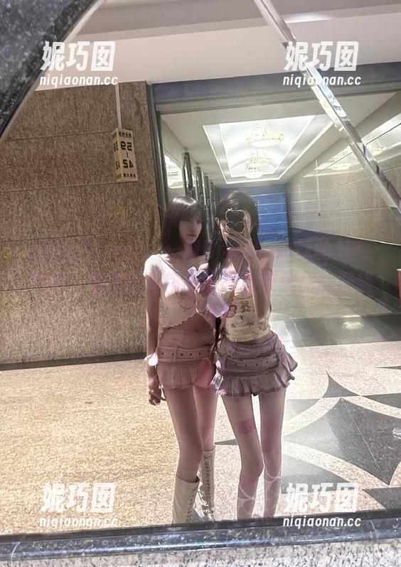 beautyleg - 一窥Brindy妹妹的魅惑世界：精选写真作品追求极致美感的巅峰之作.txt